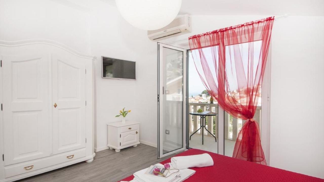 Apartments Angela Baška Voda Kamer foto